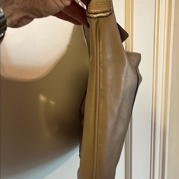 Coach Kristin Spectator Gray/Tan Leather Shoulder Bag in Amazing Condition - Picture 9 of 12